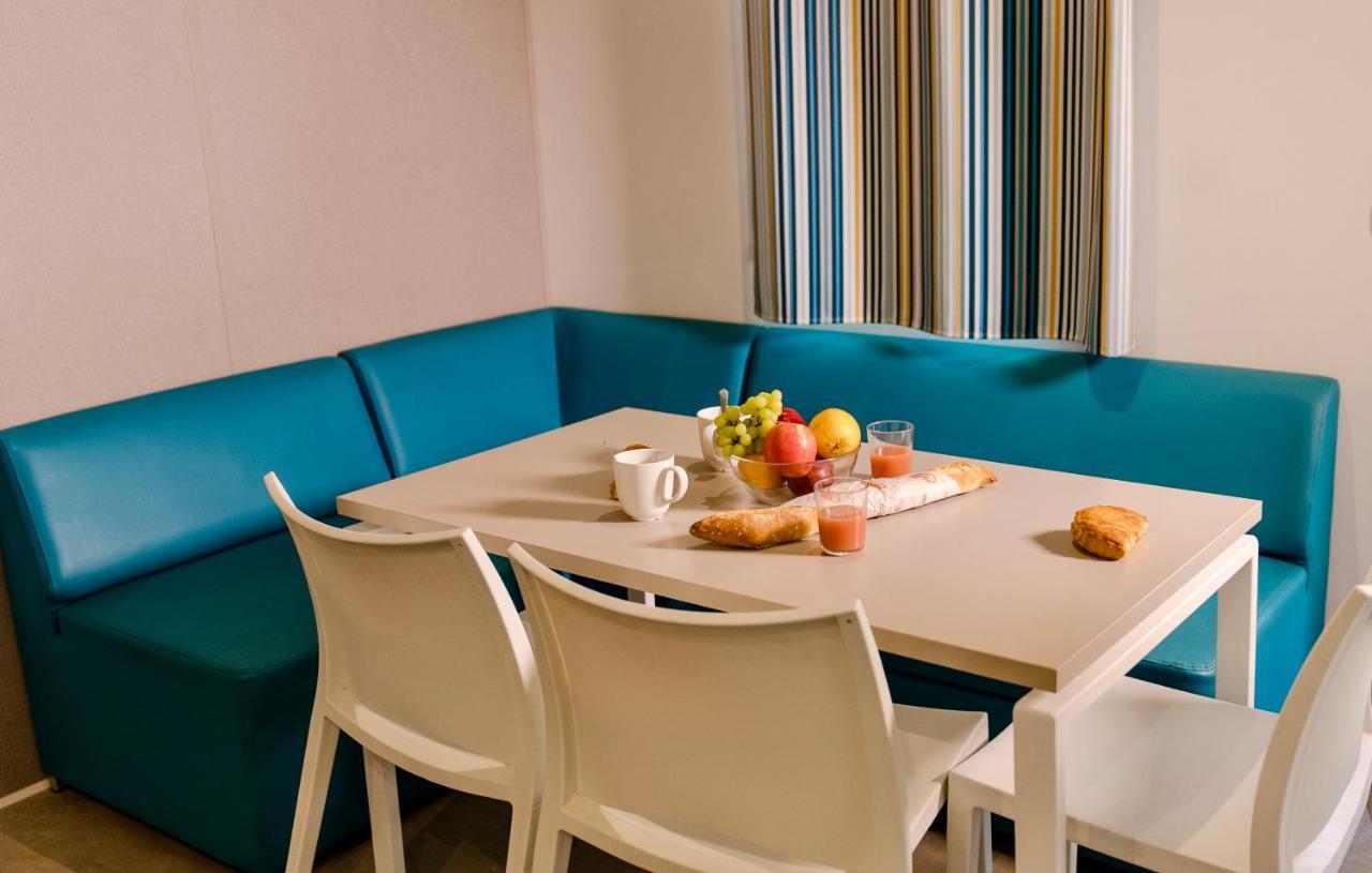 Azur Beach Grimaud Bagian luar foto
